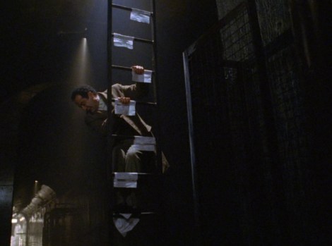 Mr Monk and the Candidate 3